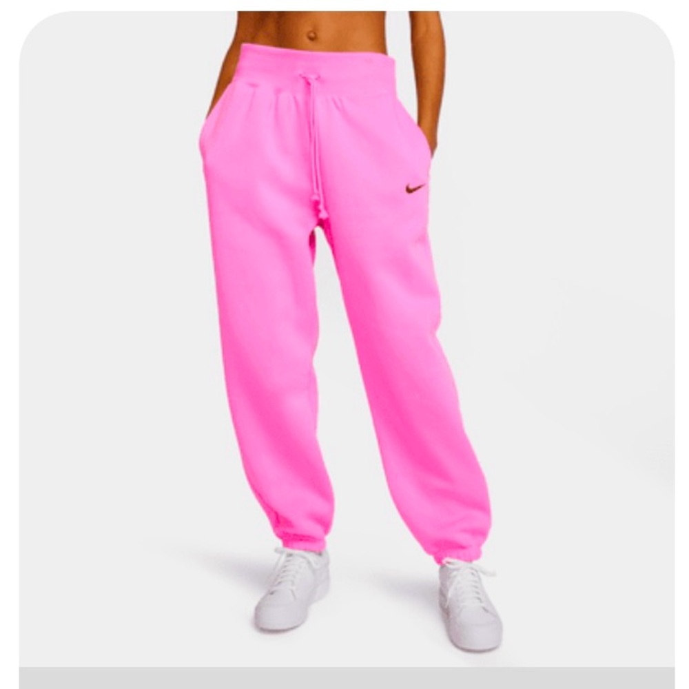 Nike Sportswear Phoenix
Fleece Women's High-Waisted Oversized Sweat Pants